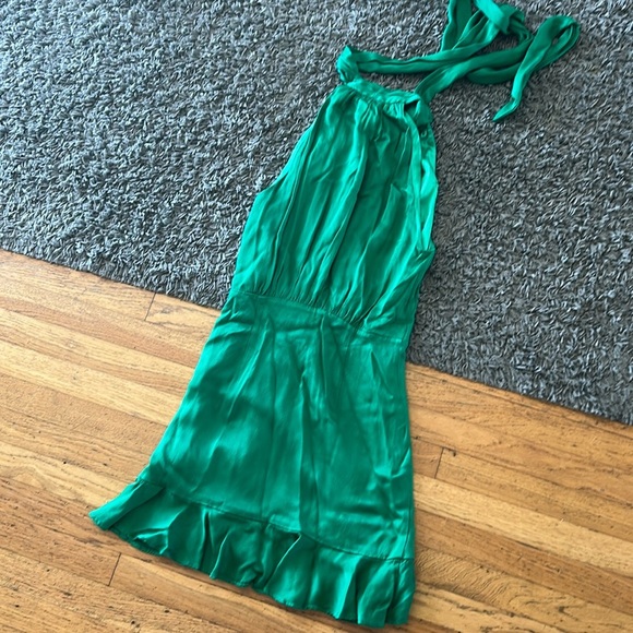 Bardot Etta Tie Neck in Fern Green Sleeveless Mini Dress Size 4 - Picture 4 of 16